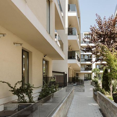 Pure Apartment Bukares Bagian luar foto