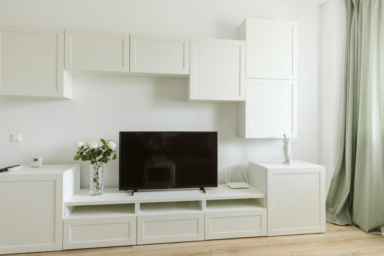Pure Apartment Bukares Bagian luar foto