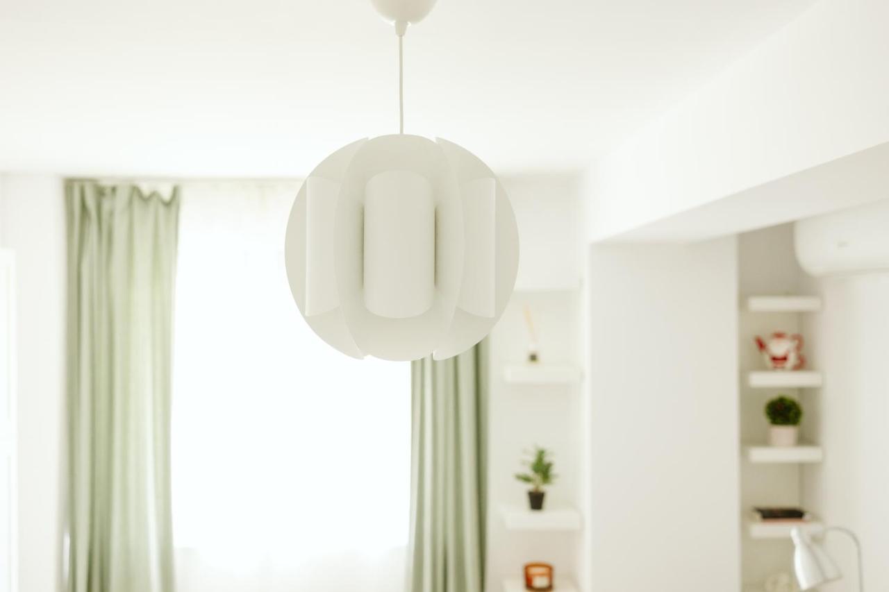 Pure Apartment Bukares Bagian luar foto