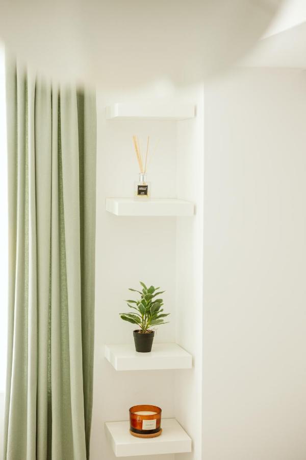 Pure Apartment Bukares Bagian luar foto
