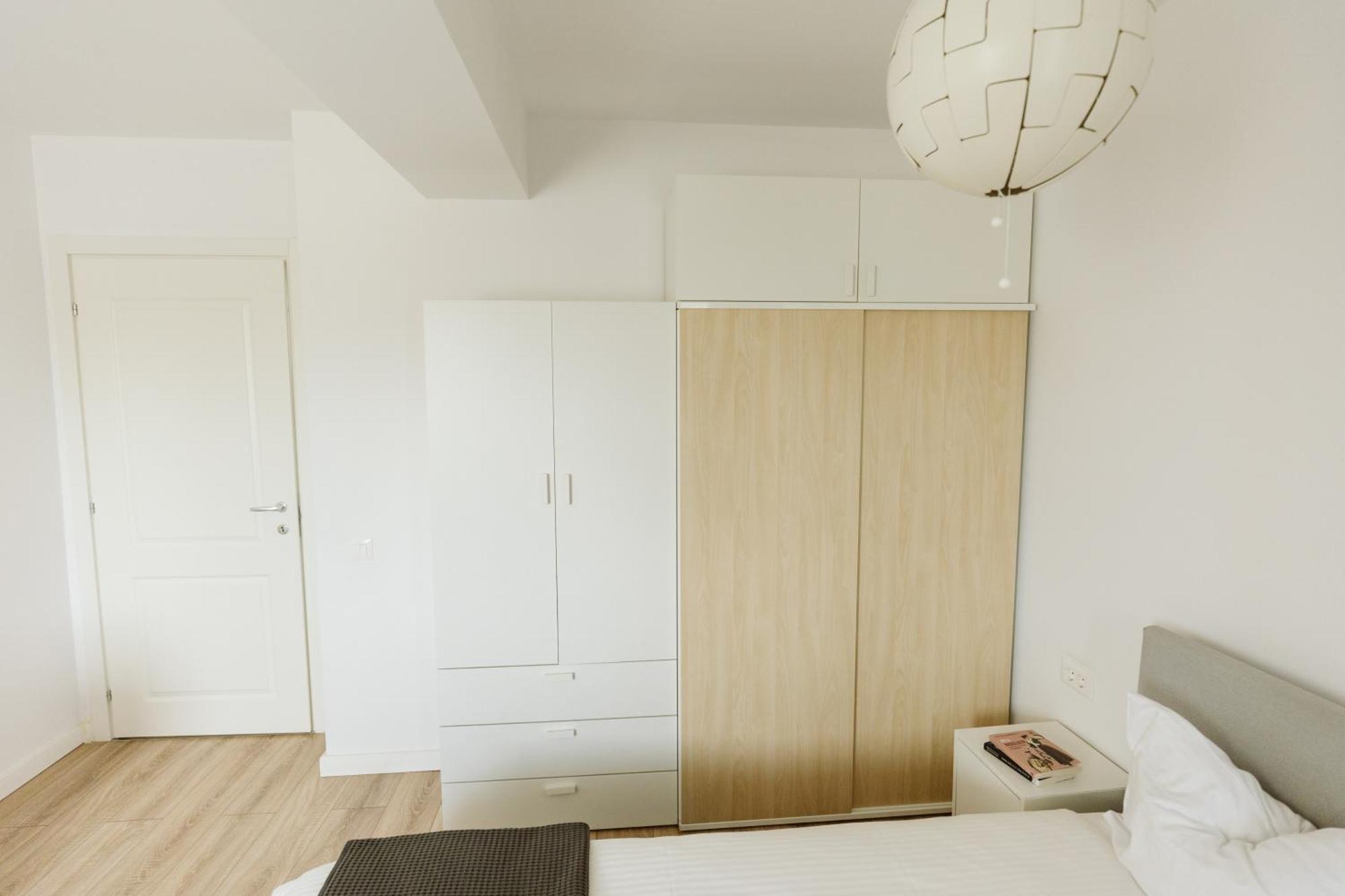 Pure Apartment Bukares Bagian luar foto