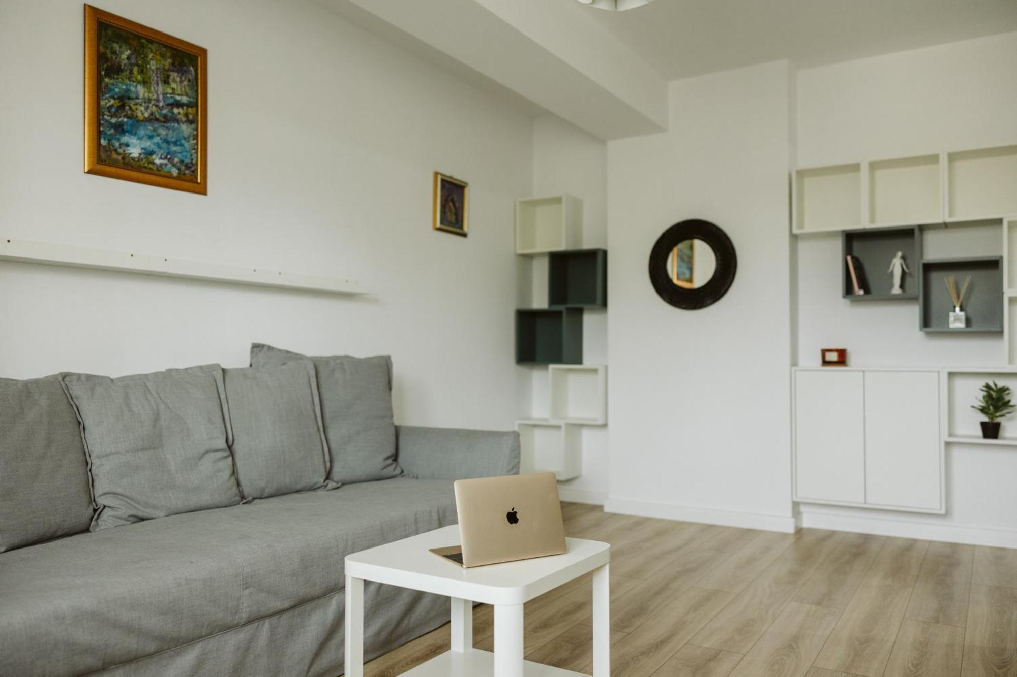 Pure Apartment Bukares Bagian luar foto